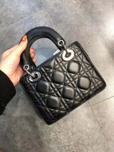 Load image into Gallery viewer, Luxury Brand Handbag 2019 Fashion New female Tote bag Quality PU Leather Women&#39;s Designer Handbag Chain Shoulder Messenger bags